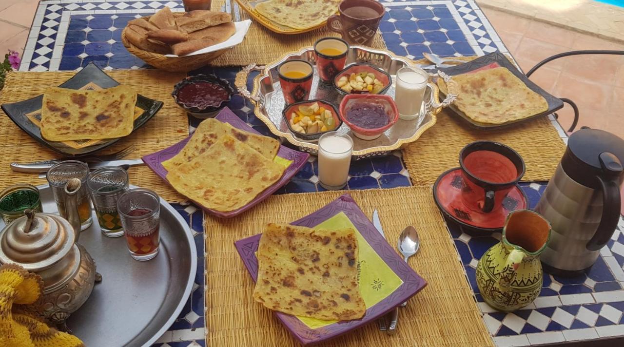 Hotel Riad Dar Bergui à Ouarzazate Extérieur photo