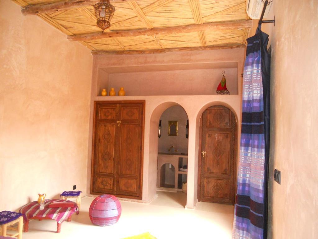 Hotel Riad Dar Bergui à Ouarzazate Chambre photo